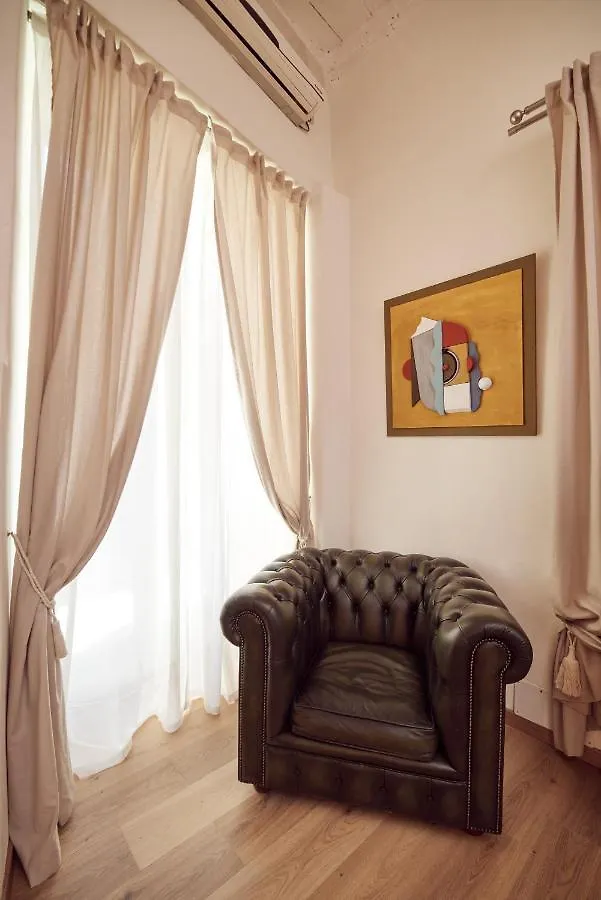 L' Hotellerie Easy Suites Palermo 2*,  İtalya