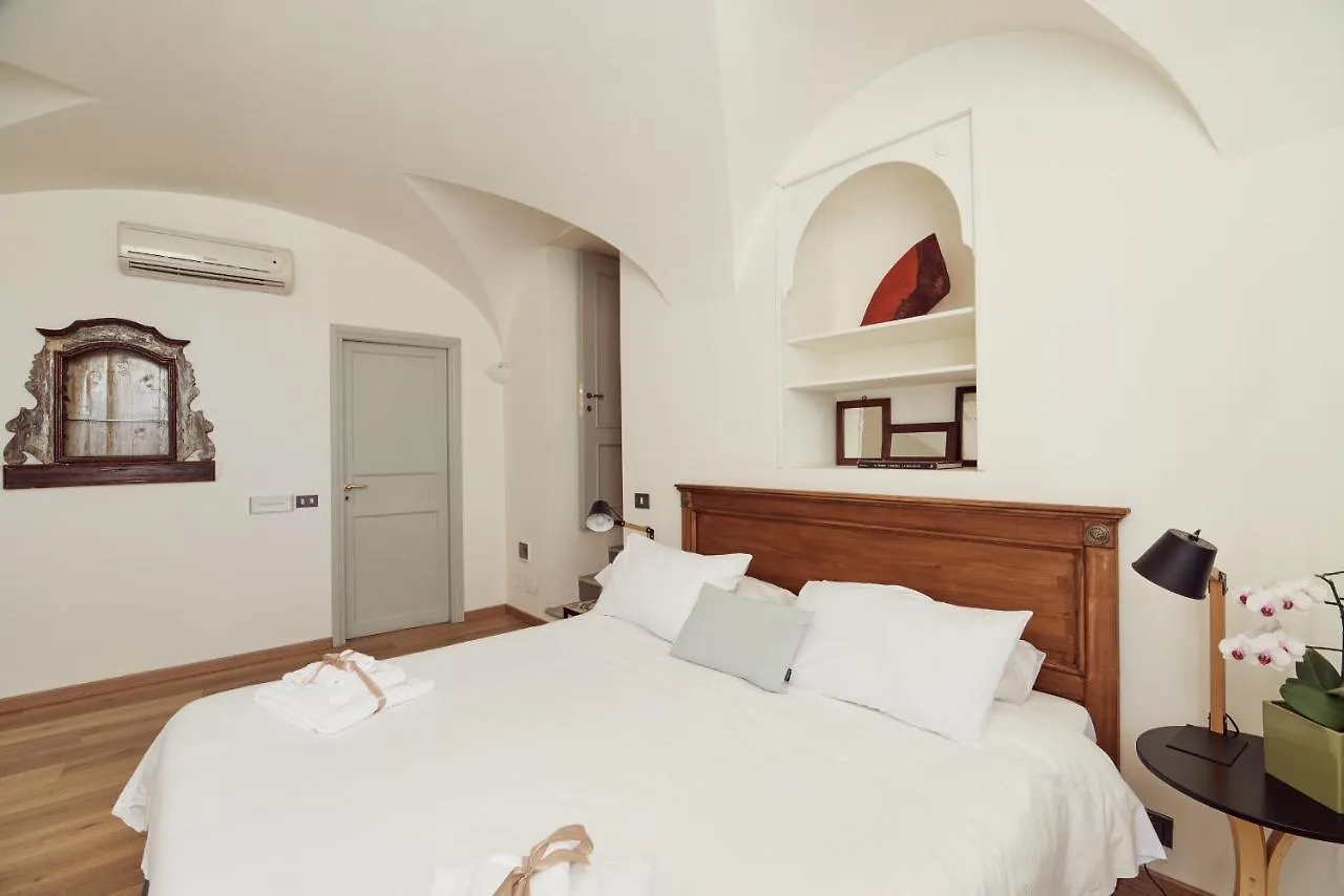 Oda ve Kahvaltı L' Hotellerie Easy Suites Palermo