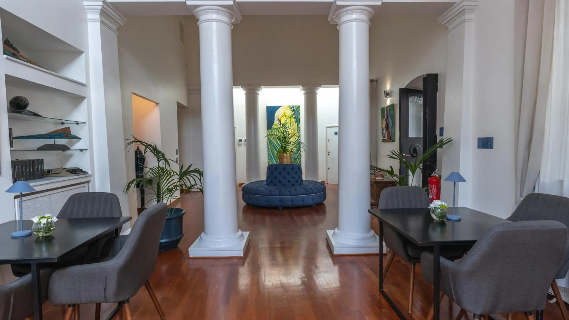 L' Hotellerie Easy Suites Palermo İtalya