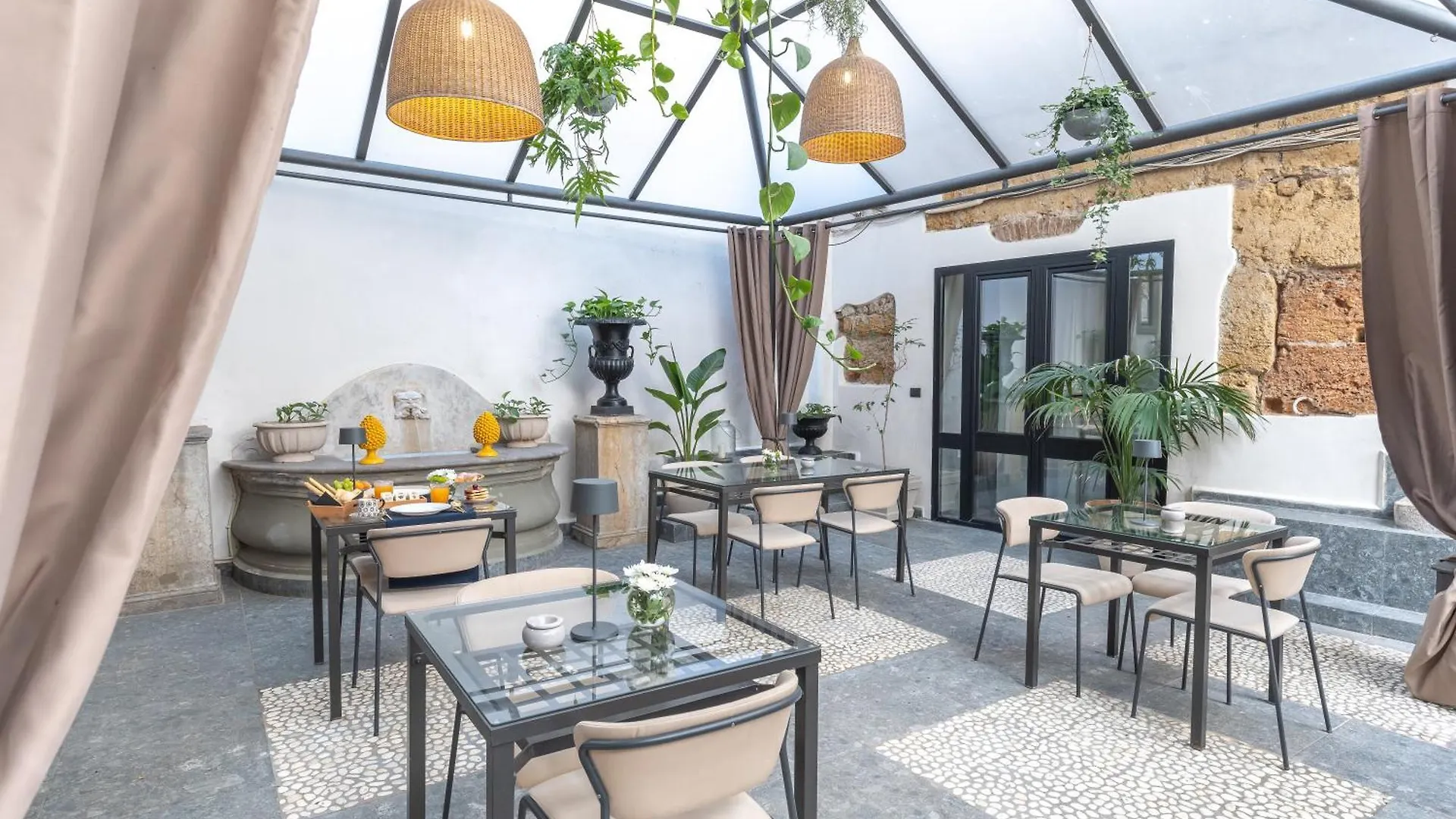 Oda ve Kahvaltı L' Hotellerie Easy Suites Palermo